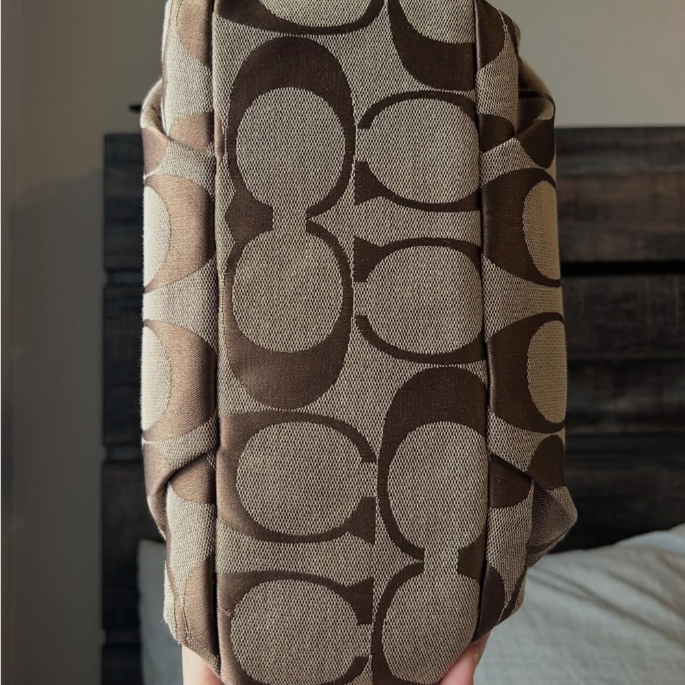 Coach Brown and Beige Signature Hobo Bag - Picture 4 of 14